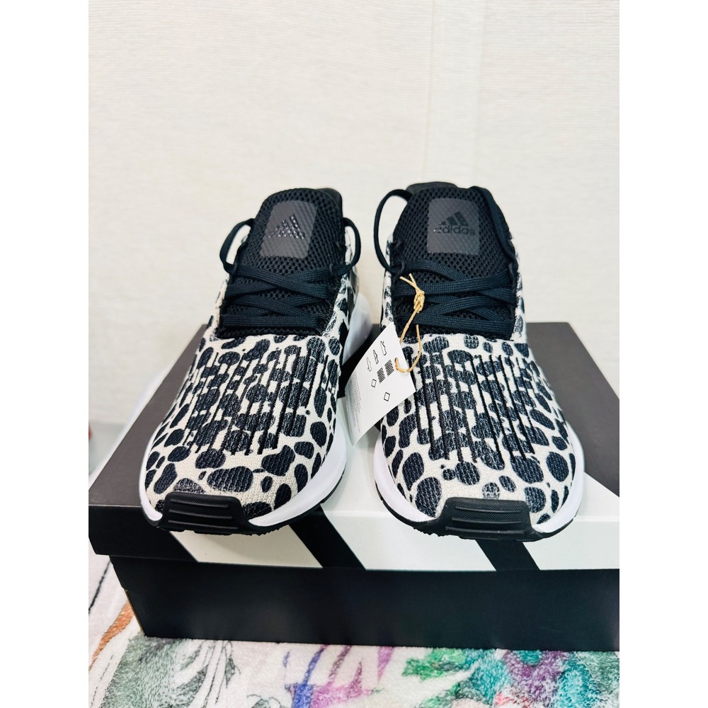 Adidas Swift Run 1.0 Leopard Print Black White Women Sneakers JR0634 Size 8.5